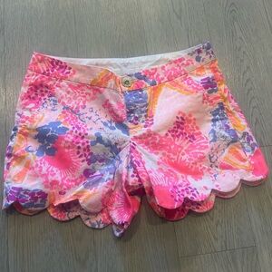Lilly Pulitzer Buttercup Colorful Scalloped Shorts Size 2
